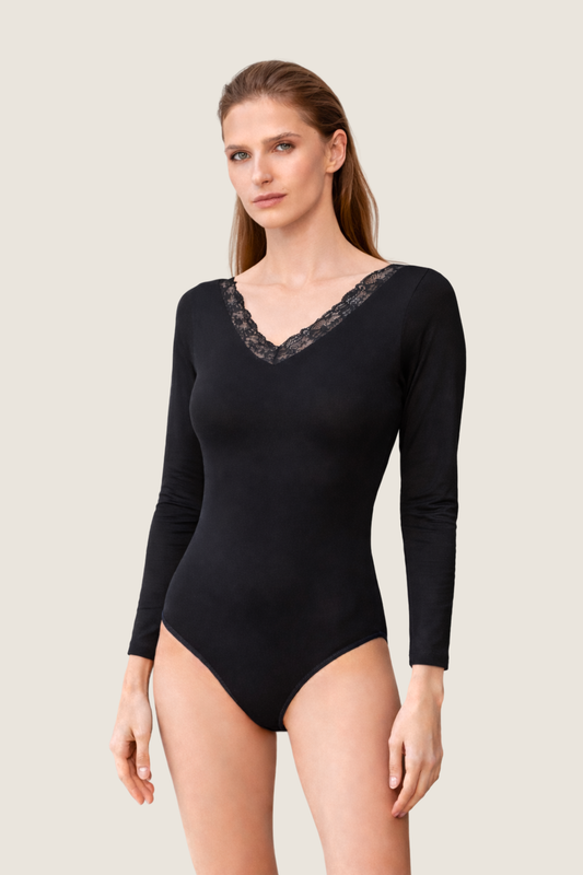 Viskose Body mit Spitze