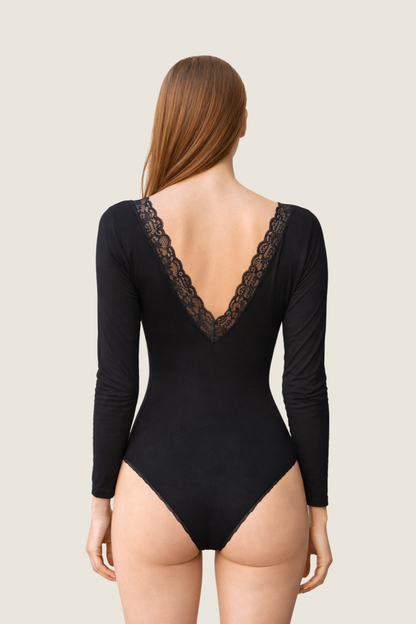 Viskose Body mit Spitze